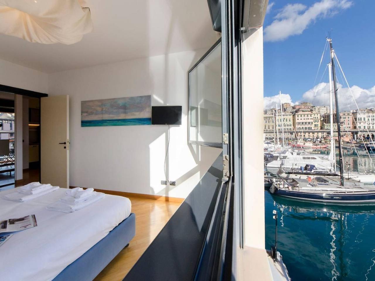 Joivy Exclusive Seaview Flat For 4, In Central Genoa Apartment Exterior photo