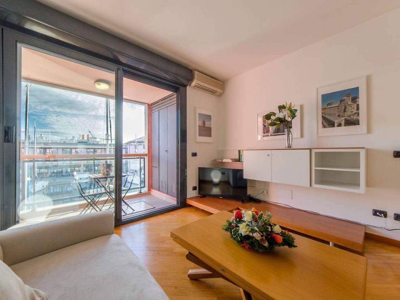 Joivy Exclusive Seaview Flat For 4, In Central Genoa Apartment Exterior photo